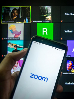 Zoom