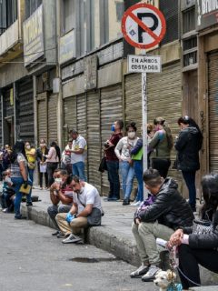 Alertan duros efectos para comerciantes por cuarentena sectorizada.