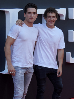 Jaime Lorente y Miguel Herran