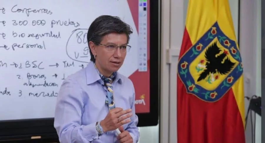 Claudia López habla de retraso en subsidios