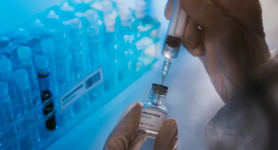 Imagen de refeenecia de laboratoria donde se estaría desarrollando la vacuna del COVID-19.