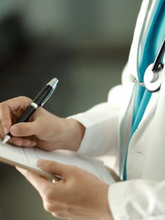 Médico con coronavirus