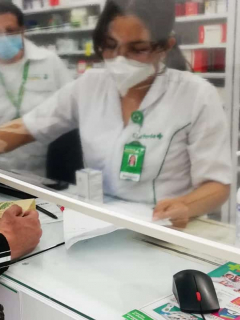 Farmacias_CruzVerde_