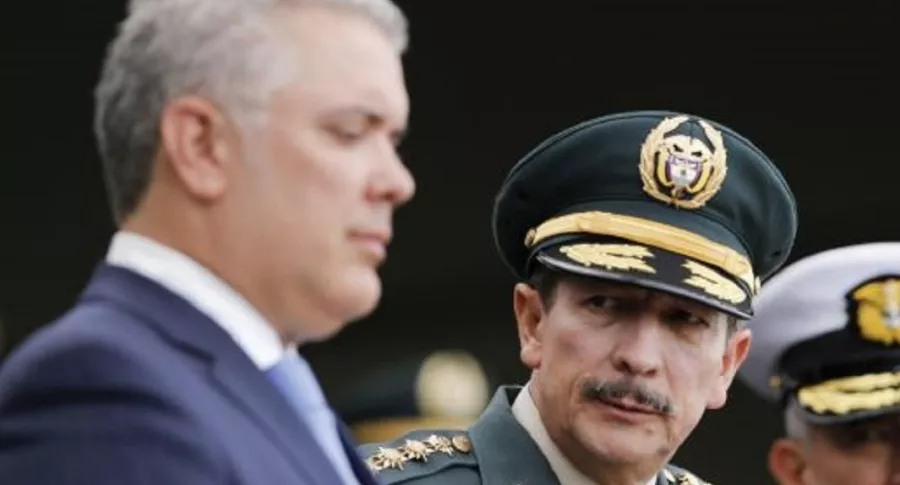 Entrevista a general Nicacio Martínez sobre 'chuzadas' del Ejército
