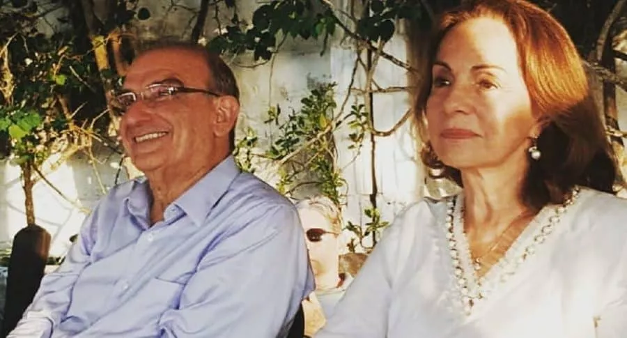 Humberto de la Calle y su esposa Rosalba