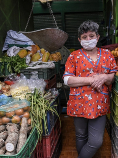 Mercado en Bogotá durante la pandemia de COVID-19
