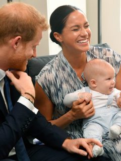 El príncipe Harry, su esposa Meghan Markle y su hijo Archie