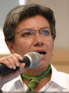 Concejal del CD propone a Claudia López que devuelva plata de valorización