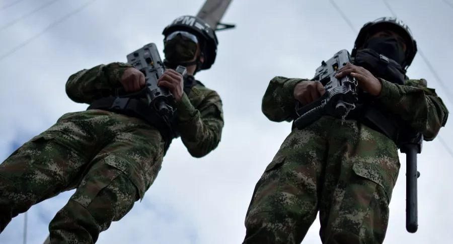 Militares colombianos, durante la pandemia de COVID-19
