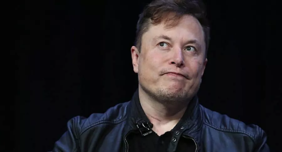 Elon Musk dijo que él era el único responsable de apertura de planta de Tesla.