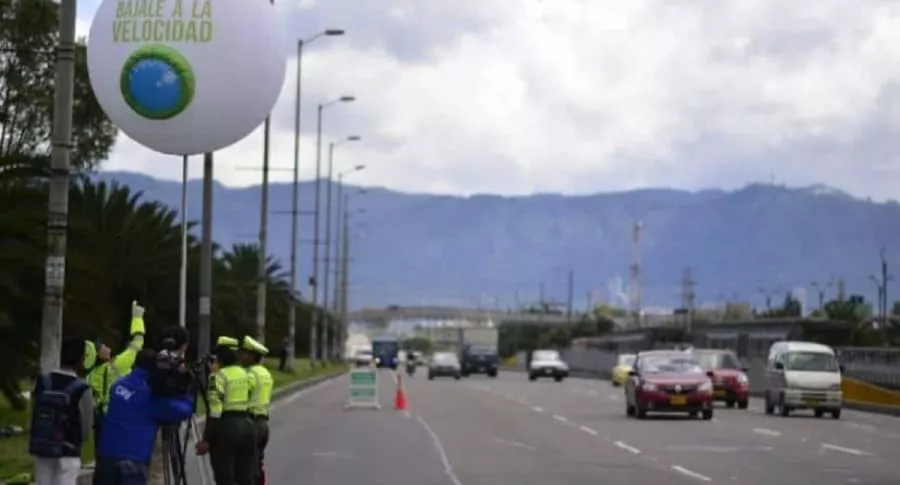 Límite de velocidad de 50 kilómetros en Bogotá