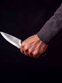 Hombre murió por puñalada en el cuello