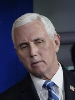 Donald Trump y Mike Pence, quien aprobó el despliegue de la Guardia Nacional tras las fuertes protestas que se presentaron en Washington.