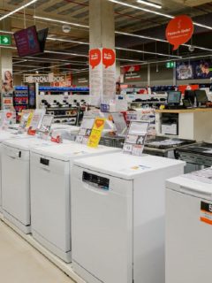 Tres días sin IVA: almacenes estarían subiendo precios de los productos.
