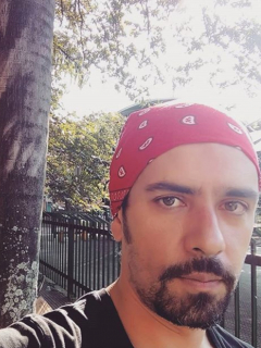 Álex Gil, actor.