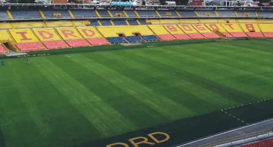 Estadio El Campín del fútbol colombiano, que podría no tener campeón en 2020