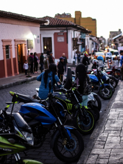 Parqueo en vía pública de Bogotá