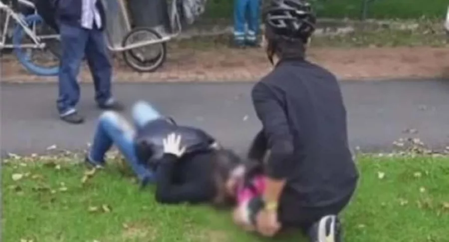 Accidente de mujer en ciclorruta en Bogotá