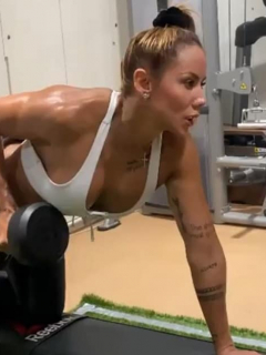 Arturo Vidal y su novia