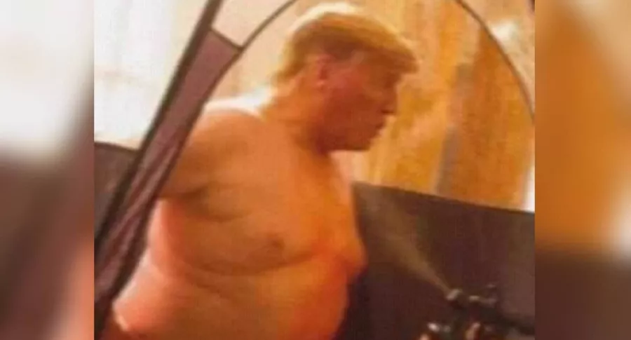 Supuesta foto de Trump desnudo.