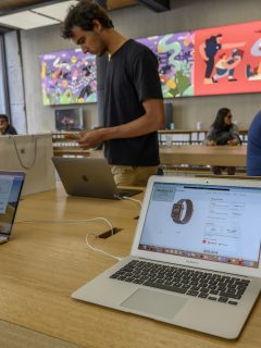 Apple Macbook