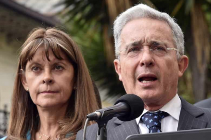 Álvaro Uribe y Marta Lucía Ramírez