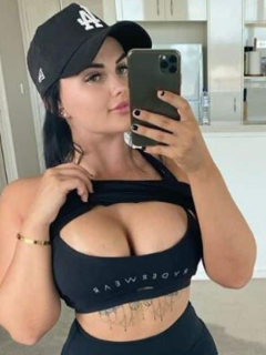 Piloto que dejó el automovilismo para ser actriz porno