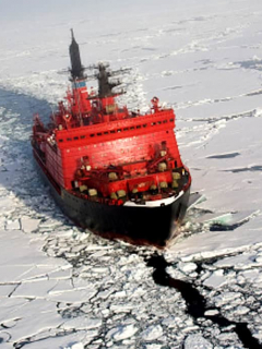 Barco rompehielos como los que Trump quiere desplegar en 2029 en el Ártico.