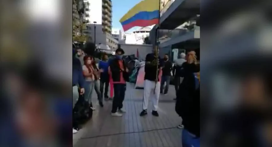 Colombianos varados en Chile.