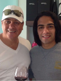 Herbert King, actor, con su sobrino Radamel Falcao García, futbolista.
