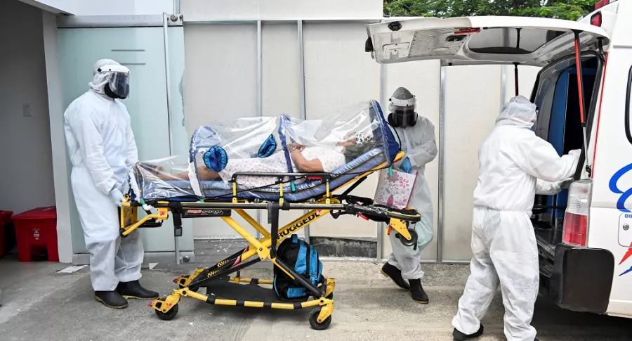Habría más muertos por COVID-19 en Barranquilla de los que reportan, según médicos.