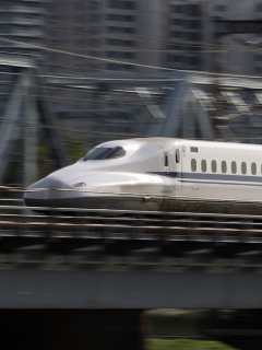 Tren bala
