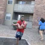 Joven negro salva a niño