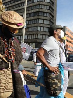 Líderes sociales de la ‘Marcha por la Dignidad’ protestan en Bogotá este 10 de julio.