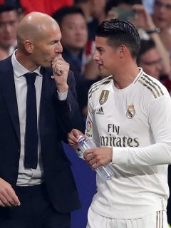 Zinedine Zidane, técnico, y James Rodríguez, futbolista.