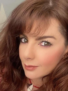 Carolina Cruz, presentadora.