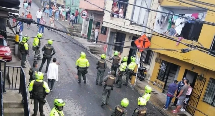 Ataque-a-policías-en-Medellín