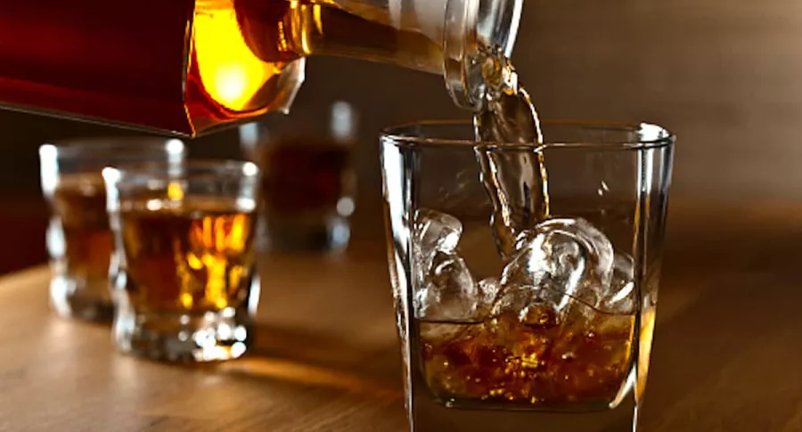 El whisky se venderá en botellas de papel prensado.