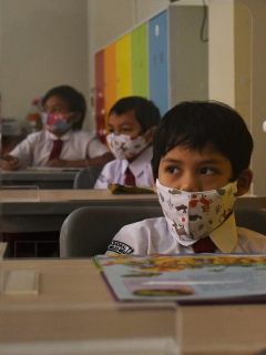 Regreso a clases durante la pandemia de COVID-19