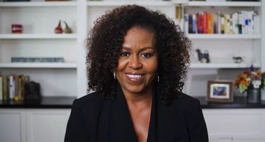Michelle Obama hasta por los oídos: lanzará podcast sobre relaciones