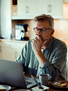 Trabajar en la cocina, incómodo, no es el ideal de teletrabajo para Siemens.