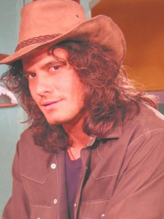 Accidentes de Mario Cimarro en ‘Pasión de gavilanes’.