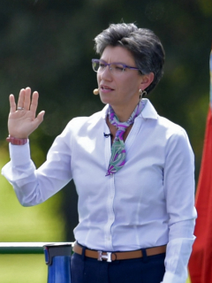 Concejales denuncian a Claudia López por contratar a su tío