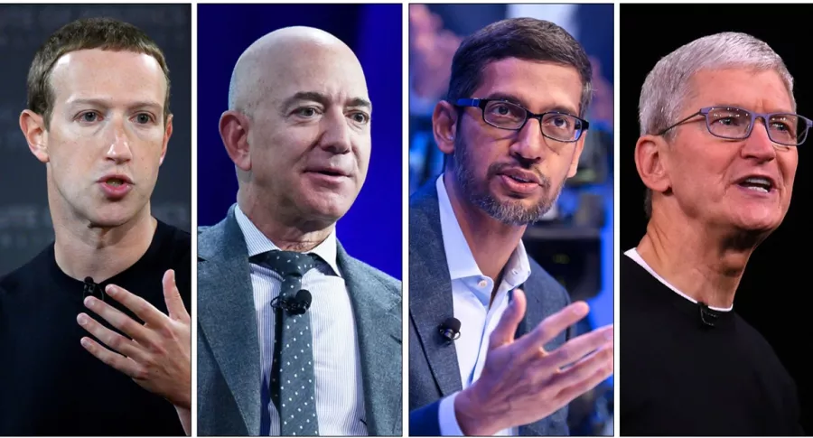 Mark Zuckerberg (Facebook), Jeff Bezos (Amazon), Sundar Pichai (Alphabet, matriz de Google) y Tim Cook (Apple)