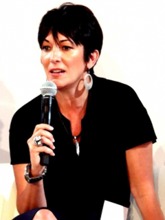Ghislaine Maxwell, examante de Jeffrey Epstein, clama porque no destapen su vida sexual.