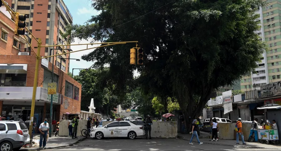 Puesto policial en Caracas por coronavirus