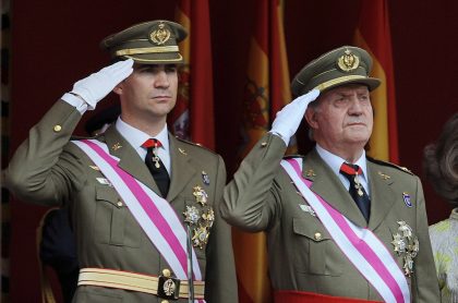Rey Juan Carlos se va de España