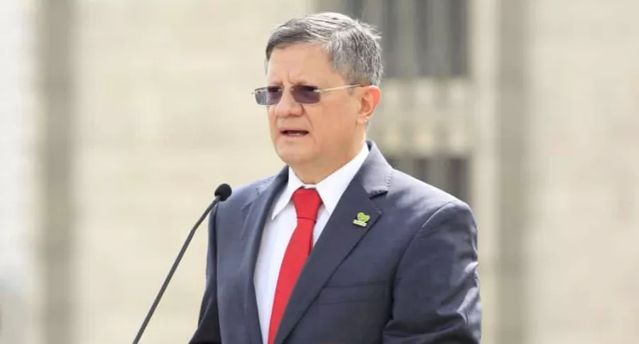 Luis Fernando Suárez, gobernador encargado de Antioquia, se recuperó de coronavirus