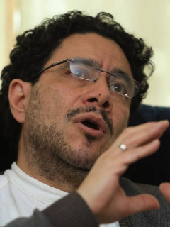 Iván Cepeda reacciona a detención domiciliaria de Álvaro Uribe