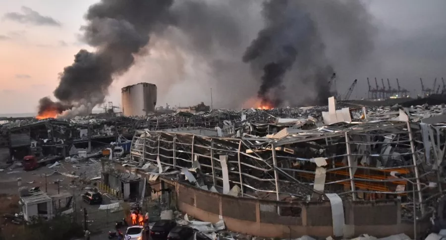 Explosión en puerto de Beirut también tumbó al gobierno de Líbano